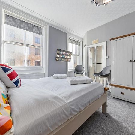 Number 27 Guesthouse Londra Esterno foto