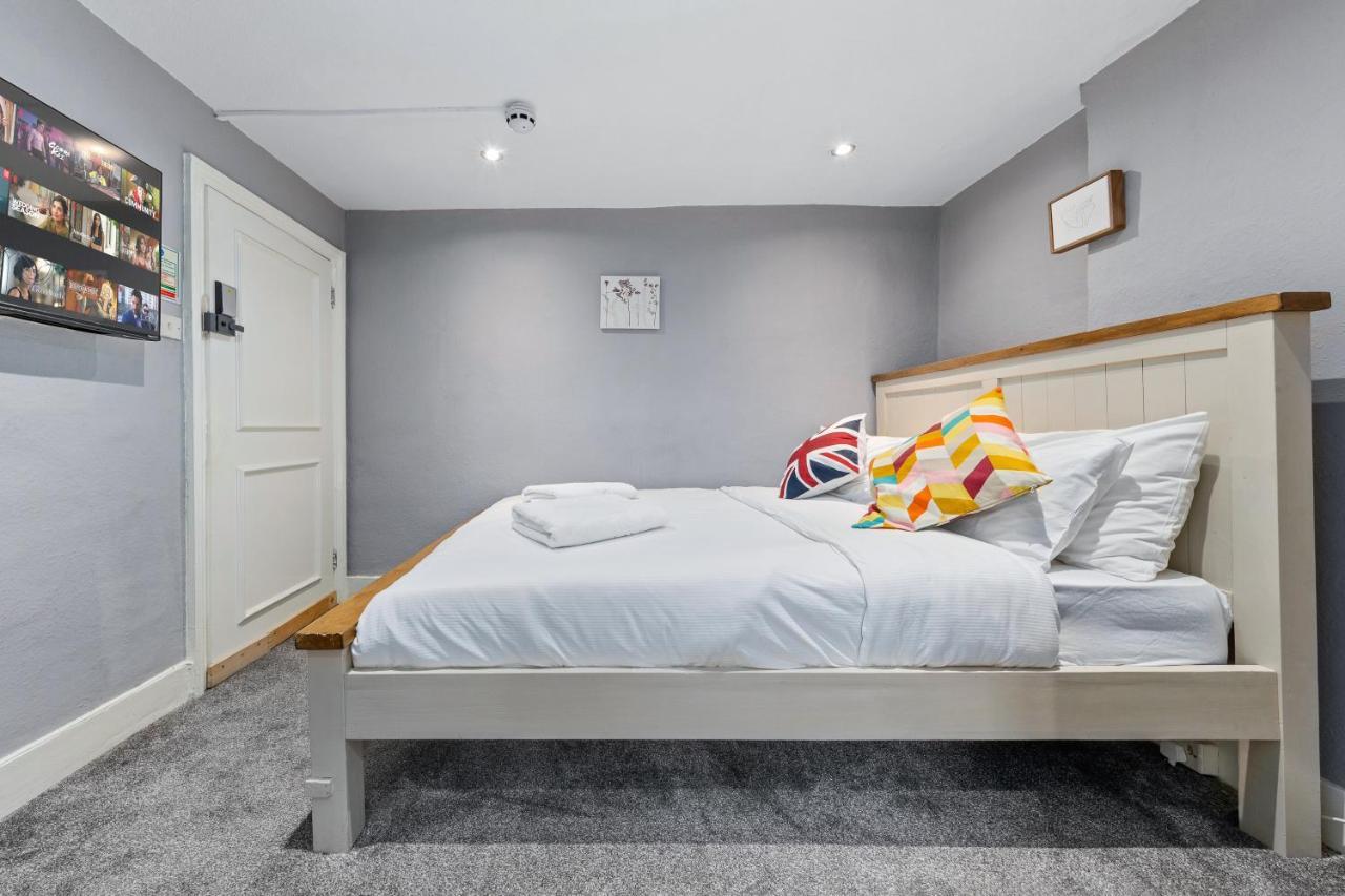 Number 27 Guesthouse Londra Esterno foto