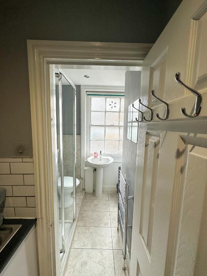 Number 27 Guesthouse Londra Esterno foto